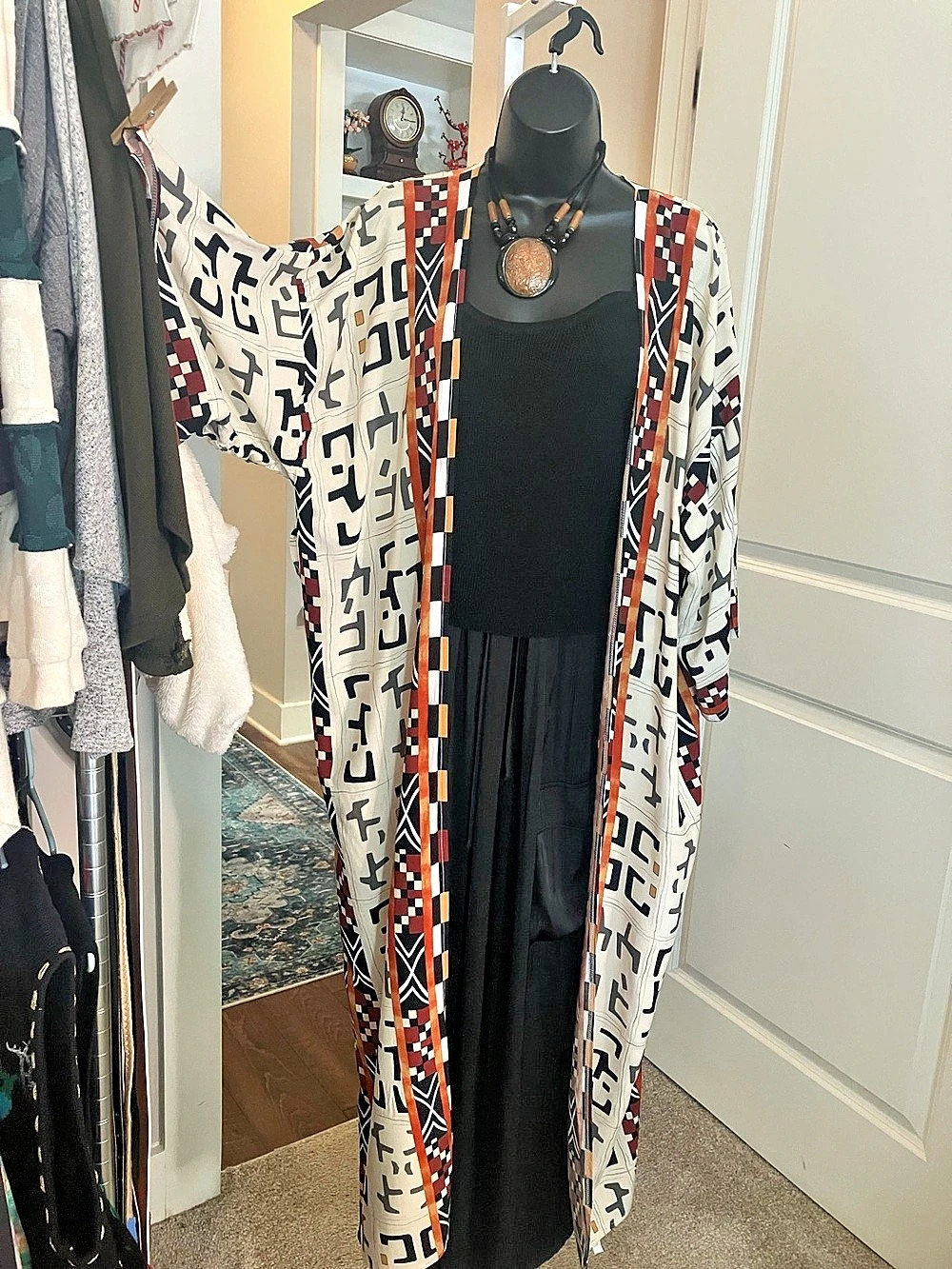 4 Piece bundle Crescent Geometric kimono, Top, Pants & statement necklace